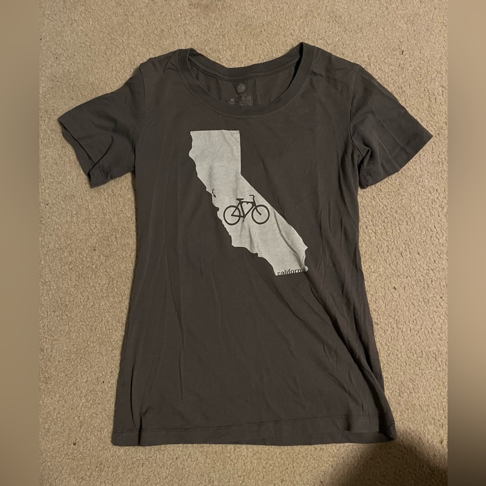 Vintage San Francisco Cycles branded Women’s Small Tee. California Bike Love.